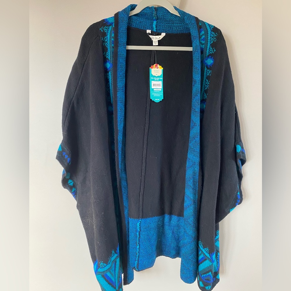 NWT Pioneer Woman Ruana Sweater shawl